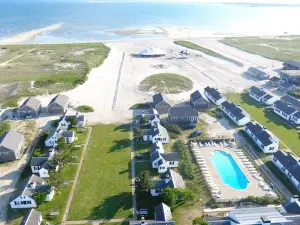 Kalmar Village & Tradewinds