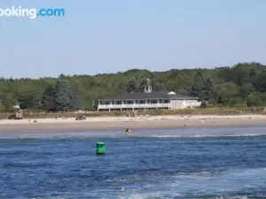 The Seaside Inn