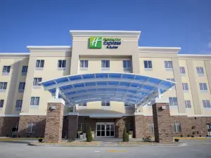 Holiday Inn Express & Suites EDWARDSVILLE by IHG