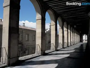 La Casa de Los Arquillos