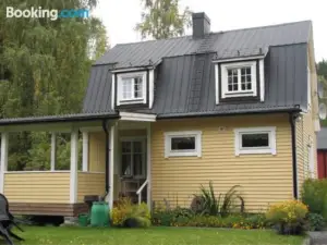 Stuga på Brattmon