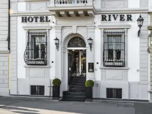 LHP Hotel River & Spa