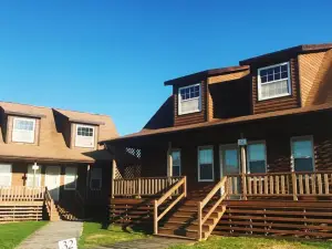 Cavendish Country Inn & Cottages