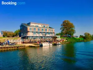 Hotel Aan de Linge