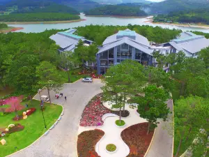 Terracotta Hotel & Resort Dalat