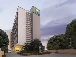 홀리데이 인 익스프레스 푸네 힌제와디 바이 IHG