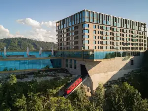 Burgenstock Hotel & Alpine Spa
