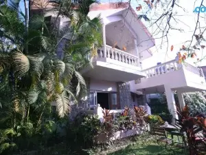 Lonavala Francis Villa Exclusive 4-Bedroom Family Retreat with Pool