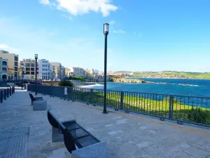 Blue Harbour 3 Bedroom Seafront Apartment with Large Yard on the Promenade - by Getawaysmalta