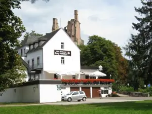 Hotel-Restaurant Burg-Ramstein