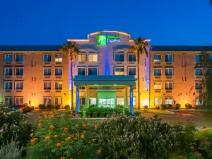 Holiday Inn Express PEORIA NORTH - GLENDALE by IHG
