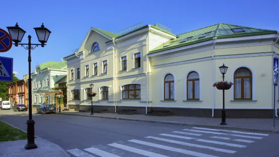 Dvor Podznoeva