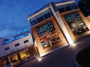 Restaurant & Design Hotel Noem Arch