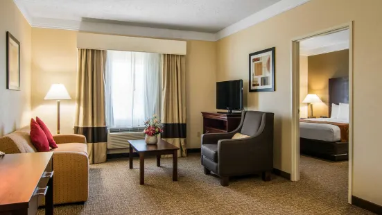 Comfort Suites Linn County Fairground and Expo