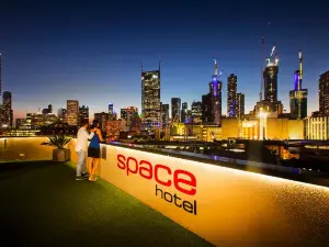 Space Hotel Melbourne