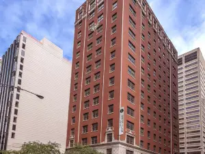 Hotel Saint Clair- Magnificent Mile