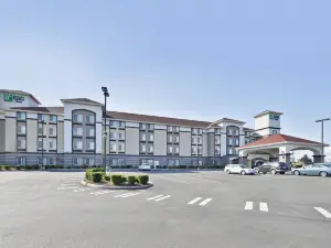 Holiday Inn Express & Suites TACOMA SOUTH - LAKEWOOD by IHG
