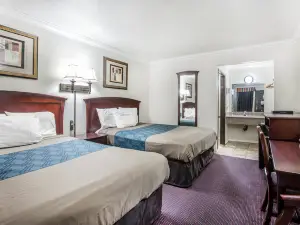 Motel 6 Fresno, CA - Belmont Ave