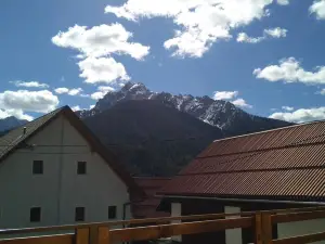 Apartments Planica