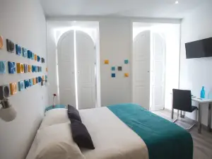 Thomar Story - Guest House