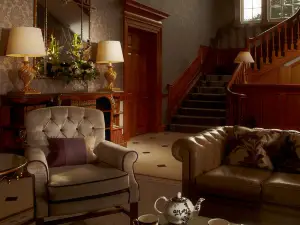 Brockencote Hall