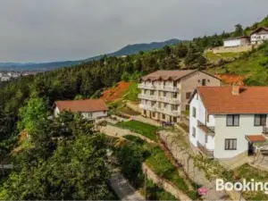 Villa Megdani B