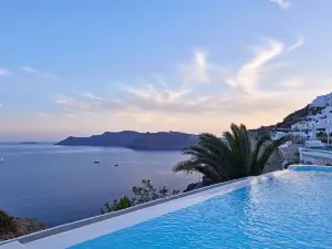 Katikies Villa Santorini - the Leading Hotels of the World
