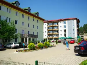 Hotel Monteoru
