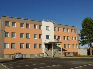 Hotel Hvezda