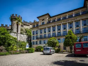 Ostello Montebello - Bellinzona Youth Hostel