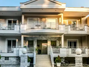 Niki Apartments