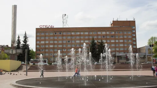 호텔 포드모스코브니예 포돌스크