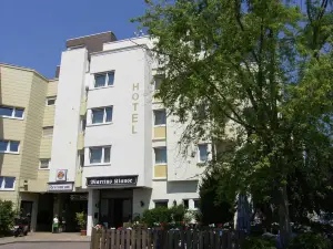 Martins Klause Airport Messe Hotel - Air Conditioning - Self Check-in Available