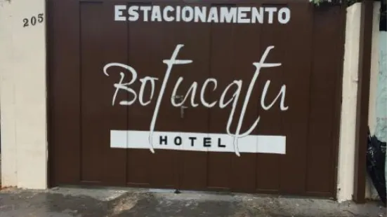 博圖卡圖飯店