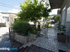 Apartmani "Rebecca"