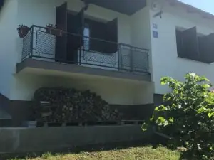 Kuća Pink