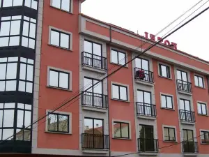Hotel Restaurante Pontiñas