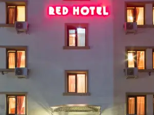 Red Hotel