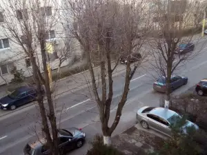 Hostel Florentin Camere băi Comune Acces Bucatarie Smart tv Netflix Constanta