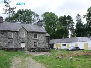 Cosy Ground Floor Disabled Friendly Room in Farm House
