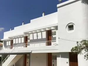 Ses Gavines-Cala Anguila Apartments
