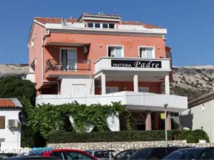 Rooms Villa Padre