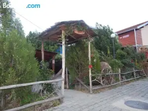 Hotel Restoran Antika
