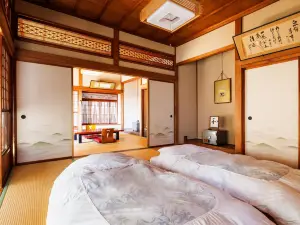 Shukubo Komadori-Sanso