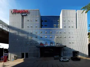 Hampton by Hilton Wuhan HUST