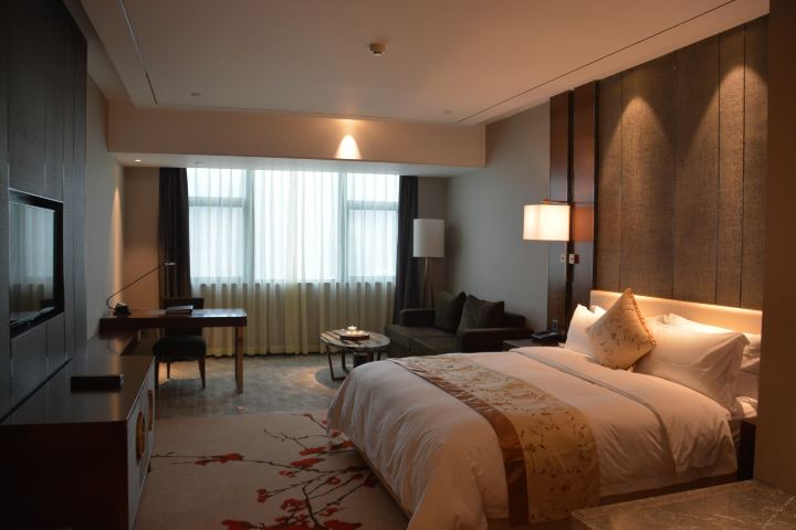 龙海嘉荣酒店-精品大床房[含早]