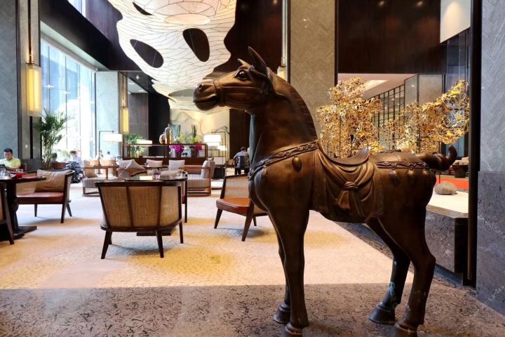 [滨湖区]无锡太湖华邑酒店(高级房 佳伯马术体验券1张/无锡动物园