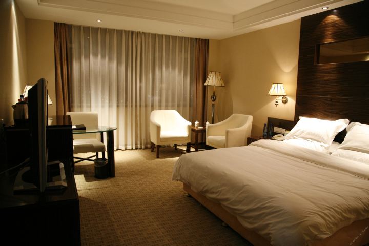 潍坊滨海金辉大酒店-商务单人间[单早]