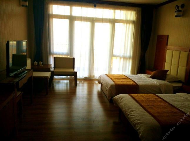 乐亭金沙岛温泉假日酒店-标准间