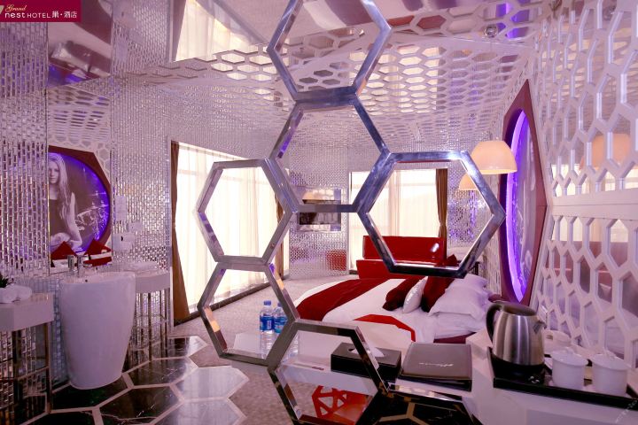 珠海旭日湾巢酒店-蜂巢主题房(七夕专享)